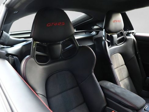 Used 2023 Porsche 718 Cayman GT4 RS RWD image 30