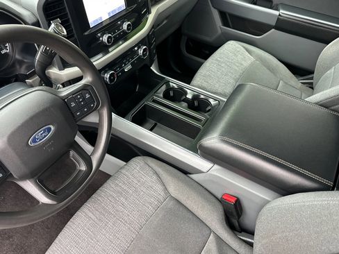 Used 2022 Ford F150 XLT image 10
