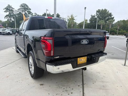 Used 2025 Ford F150 Lariat w/ Equipment Group 501A Mid AWD/4WD image 5