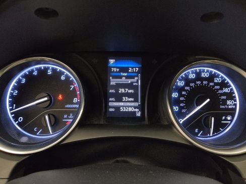 Used 2020 Toyota Camry LE w/ Carpet Mat Package image 23