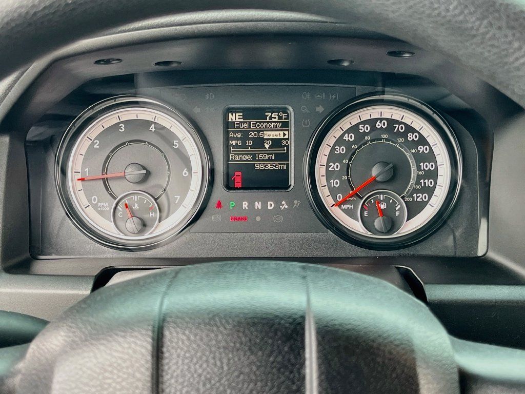 Used 2019 RAM 1500 Express w/ Express Value Package AWD/4WD image 12