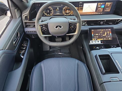 New 2026 INFINITI QX80 4WD w/ Sport Exterior Package image 11