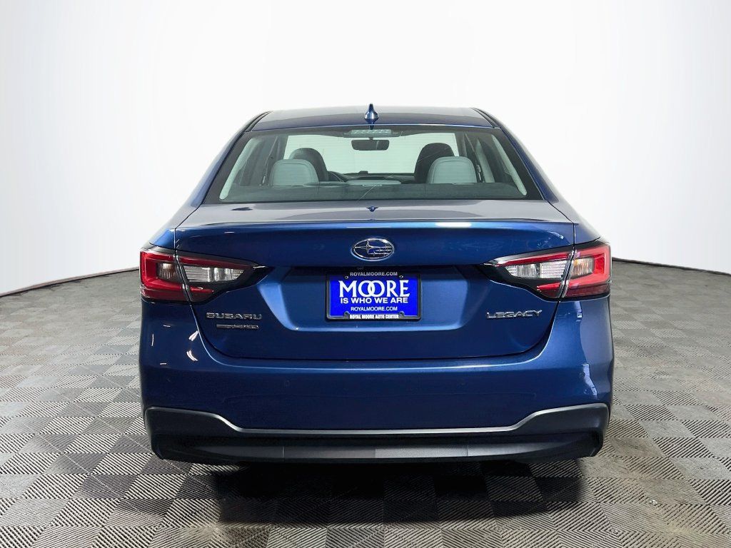 Used 2022 Subaru Legacy Limited AWD/4WD image 6