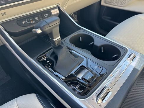 New 2026 Kia Carnival SX Prestige image 23