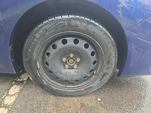 Used 2017 Subaru Impreza 2.0i AWD/4WD image 9