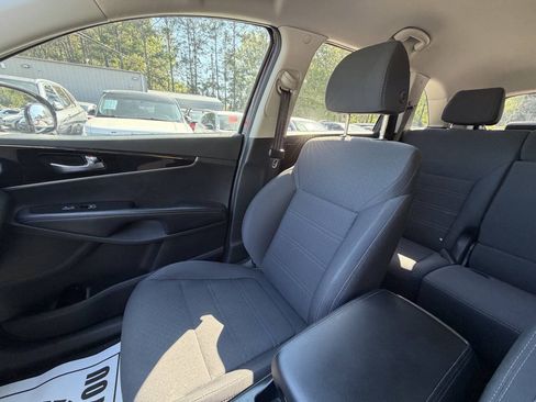 Used 2019 Kia Sorento FWD w/ Option Group 020 image 15