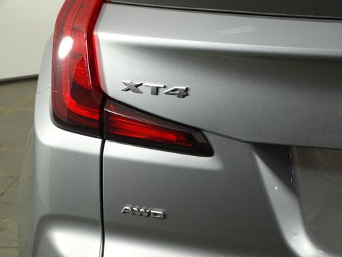 Used 2023 Cadillac XT4 Premium Luxury image 46