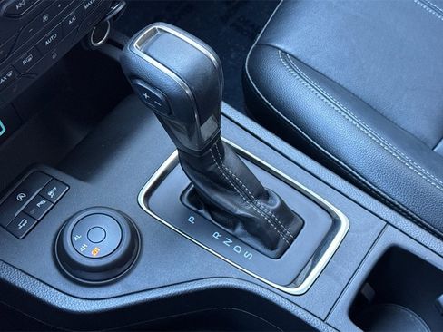 Used 2019 Ford Ranger Lariat w/ Equipment Group 501A Mid image 24