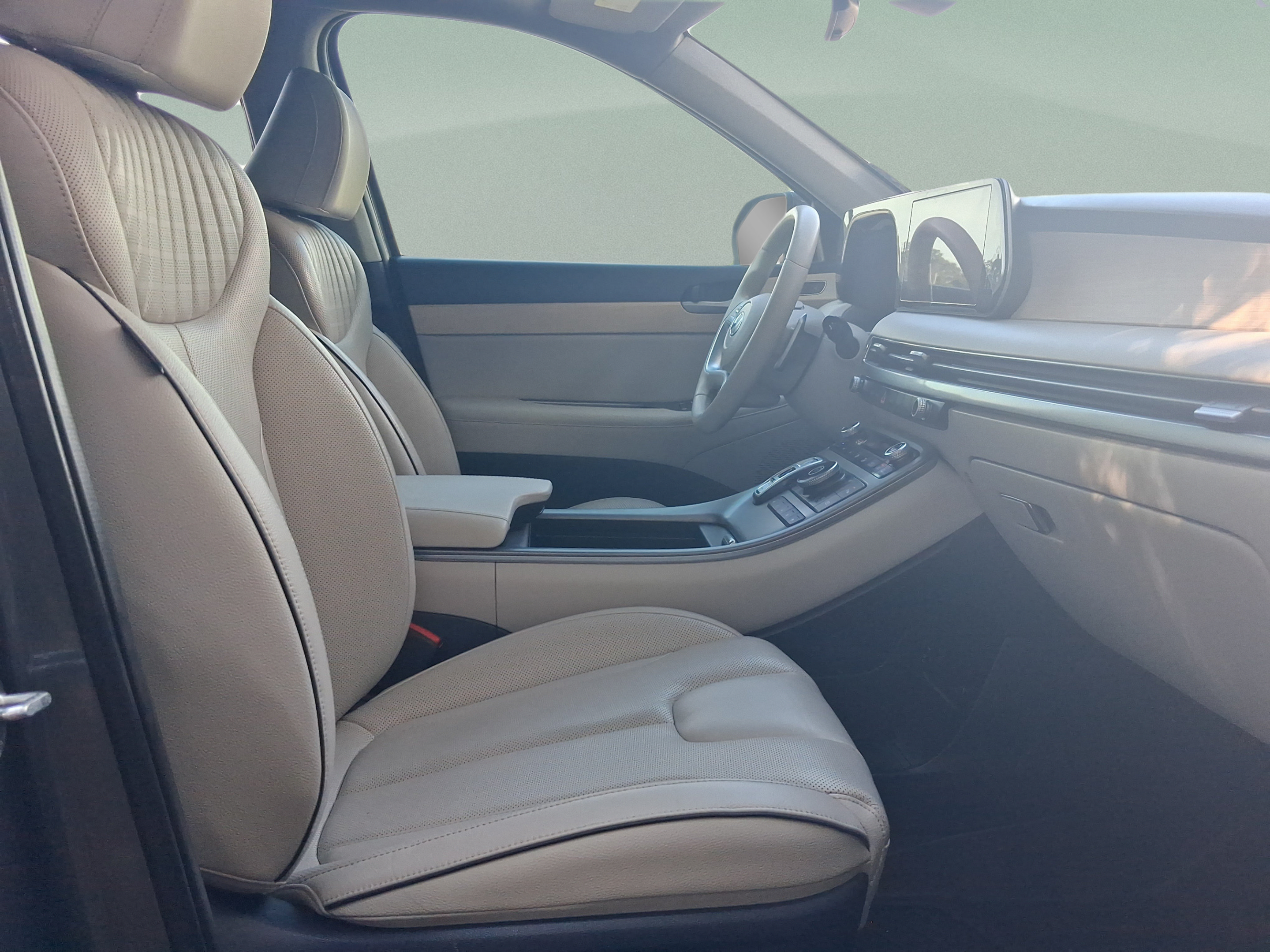 Used 2023 Hyundai Palisade Limited FWD image 31