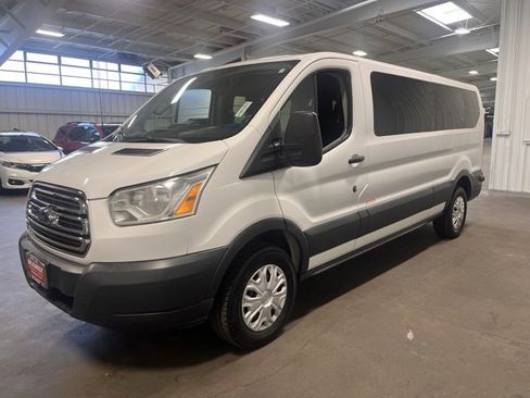 Used 2016 Ford Transit 350 XLT image 7