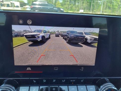 New 2025 GMC Canyon Elevation w/ Convenience Package image 22