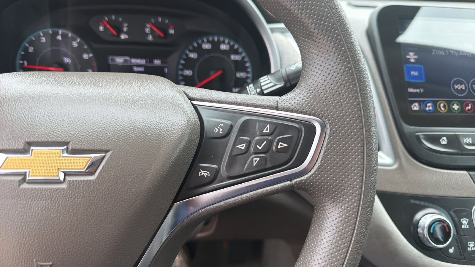 Used 2024 Chevrolet Malibu LT FWD image 19