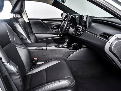 Used 2025 Lexus ES 300h w/ Premium Package FWD image 25
