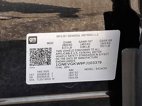 Used 2023 Chevrolet Traverse LT image 28