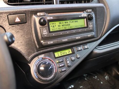 Used 2013 Toyota Prius C One FWD image 17