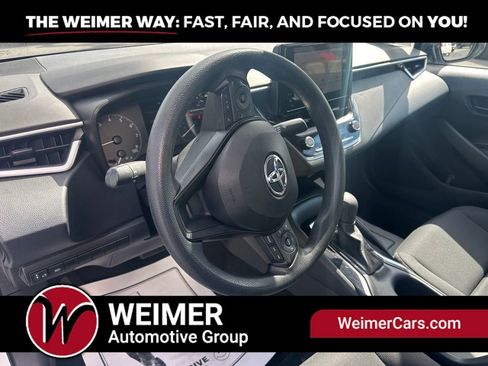 Used 2023 Toyota Corolla LE FWD image 13
