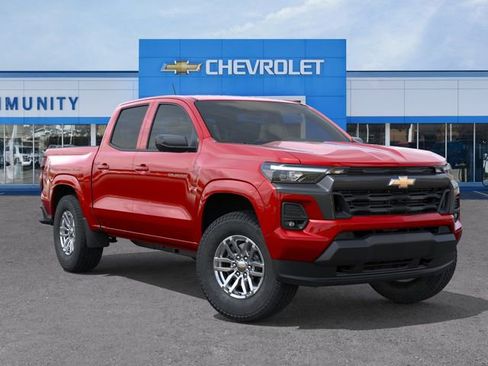 New 2026 Chevrolet Colorado LT w/ LT Convenience Package AWD/4WD image 8