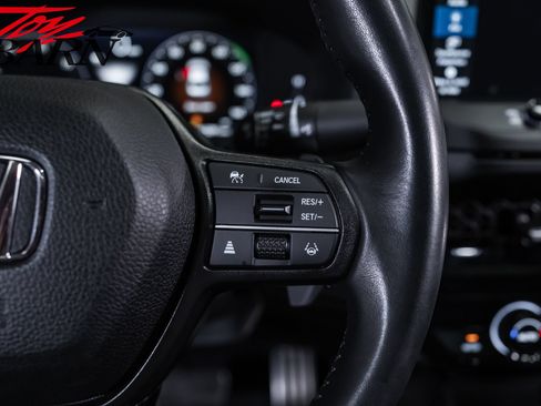 Used 2024 Honda Accord Sport image 29