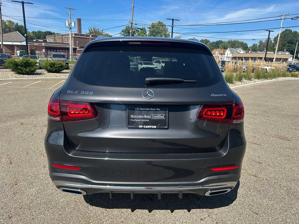 Used 2022 Mercedes-Benz GLC 300 4MATIC image 6
