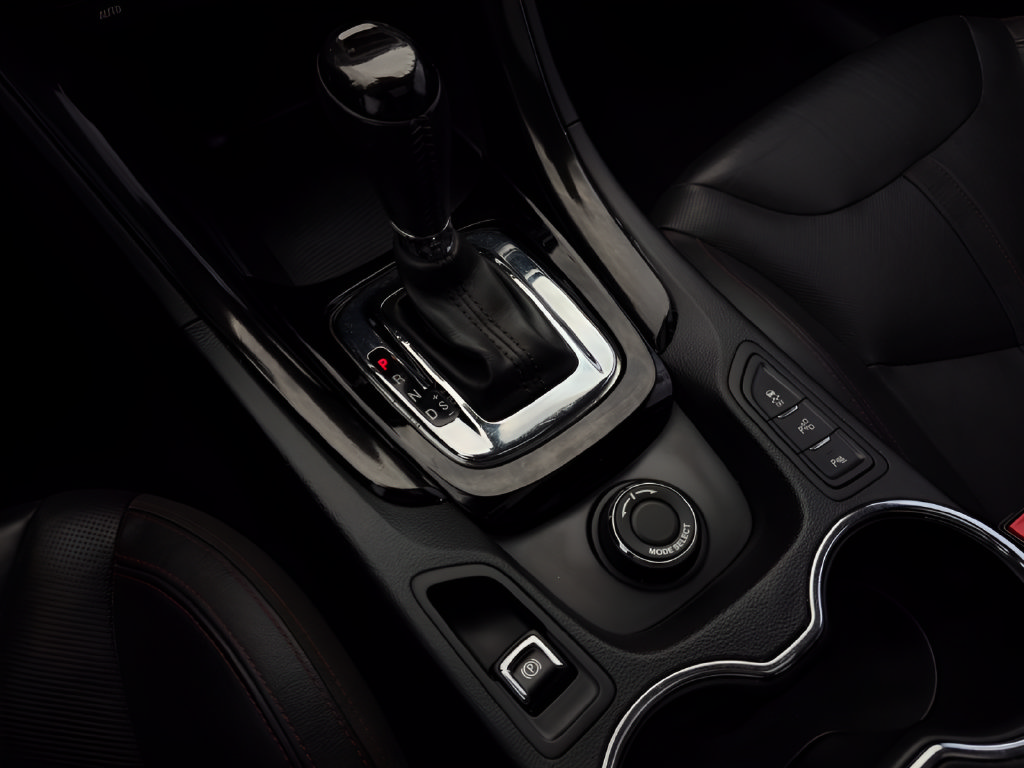 Used 2015 Chevrolet SS RWD image 32