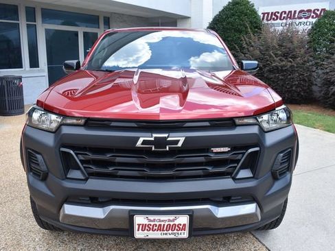 Used 2026 Chevrolet Colorado Trail Boss AWD/4WD image 4
