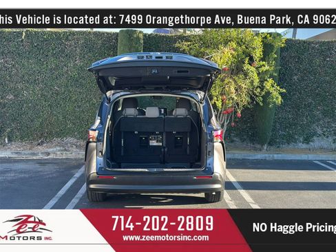 Used 2021 Toyota Sienna LE w/ LE Plus Package FWD image 16