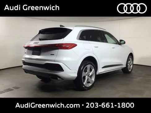 Used 2025 Audi Q5 Premium Plus w/ Premium Plus AWD/4WD image 7