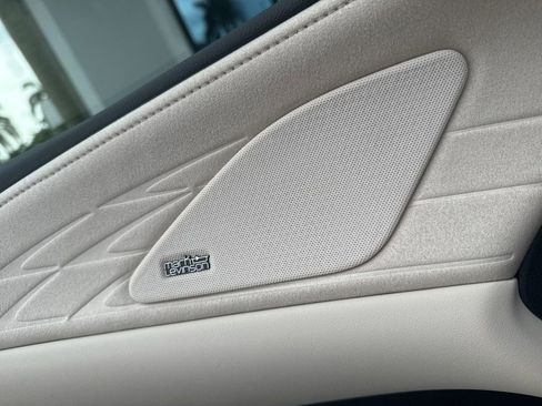 Used 2025 Lexus RX 350 FWD w/ Convenience Package image 4