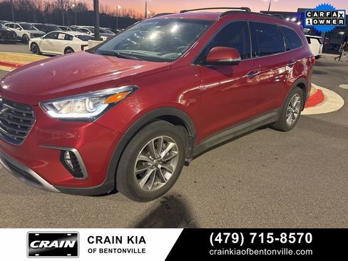 Used 2017 Hyundai Santa Fe Limited image 6