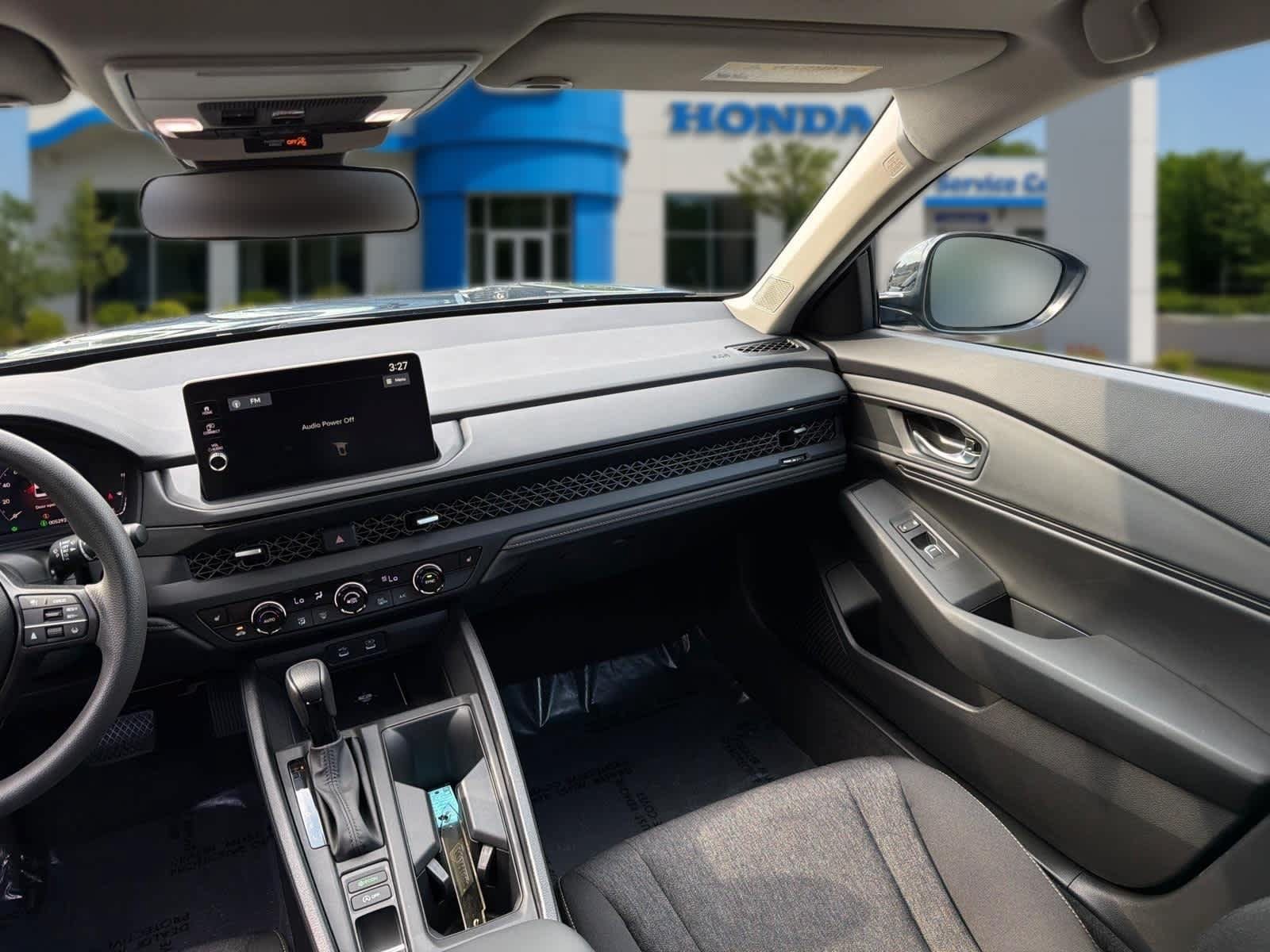Used 2026 Honda Accord SE image 31