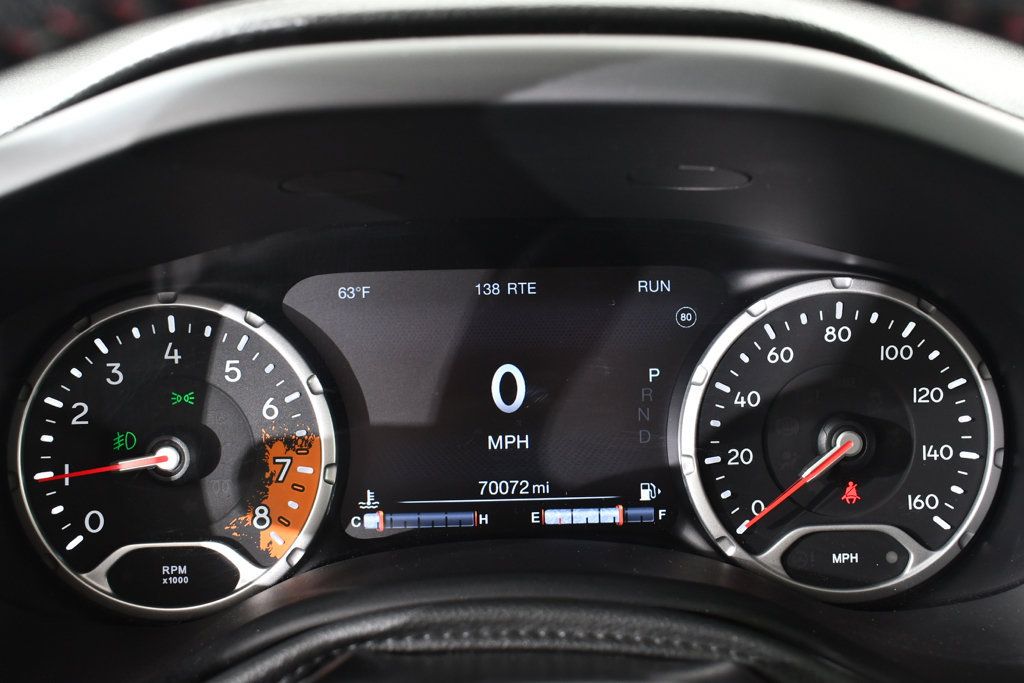 Used 2017 Jeep Renegade Trailhawk w/ Cold Weather Group II AWD/4WD image 28