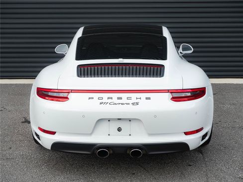 Certified 2017 Porsche 911 Carrera 4S AWD/4WD image 23