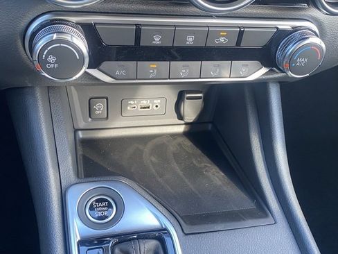 New 2025 Nissan Sentra SV image 20