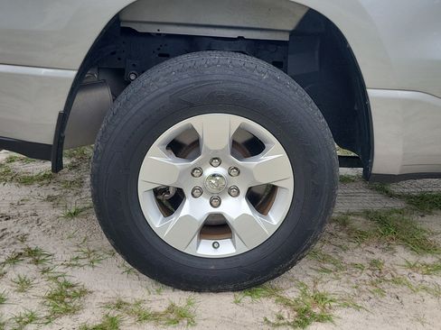 Used 2023 RAM 1500 Big Horn AWD/4WD image 5