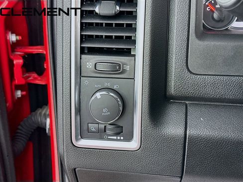 Used 2022 RAM 1500 Classic Warlock AWD/4WD image 13