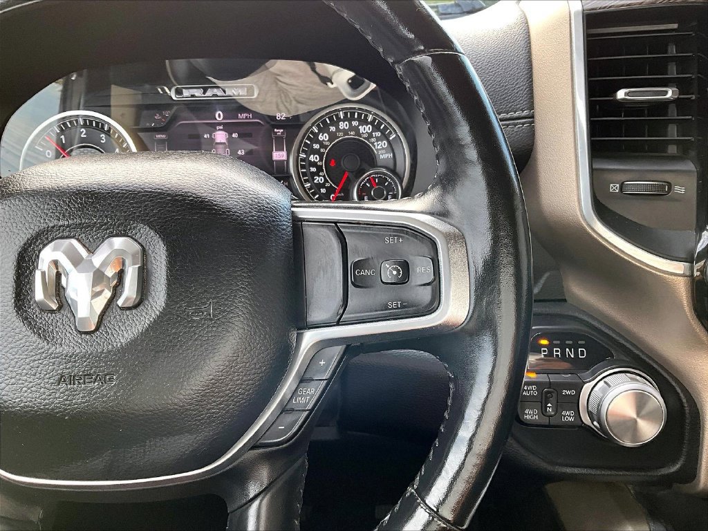 Used 2020 RAM 1500 Laramie AWD/4WD image 16
