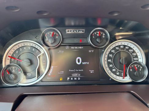 Used 2018 RAM 1500 Laramie w/ Convenience Group image 22