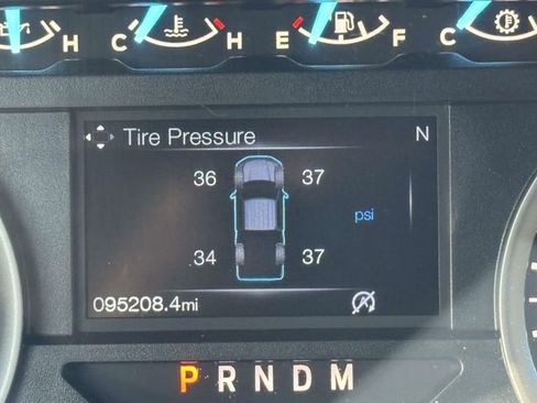 Used 2019 Ford F150 XLT w/ Equipment Group 302A Luxury AWD/4WD image 14