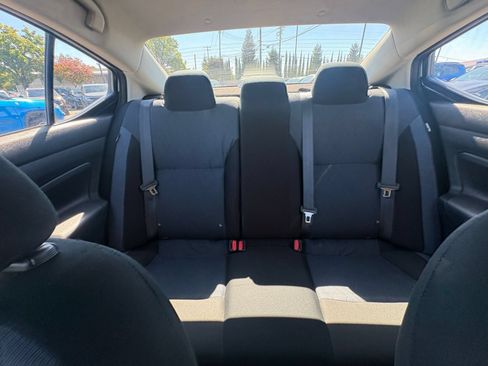 Used 2025 Nissan Versa SV FWD image 36