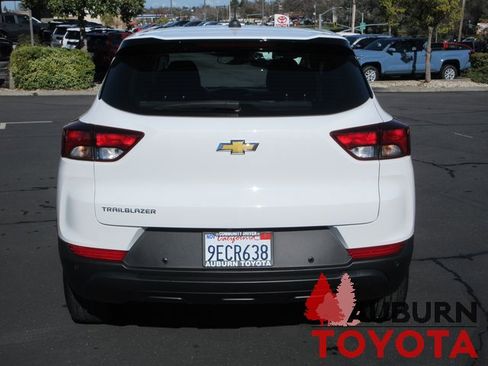 Used 2022 Chevrolet TrailBlazer LS image 6