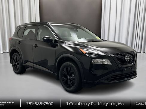 Certified 2023 Nissan Rogue SV w/ SV Premium B Package AWD/4WD image 3