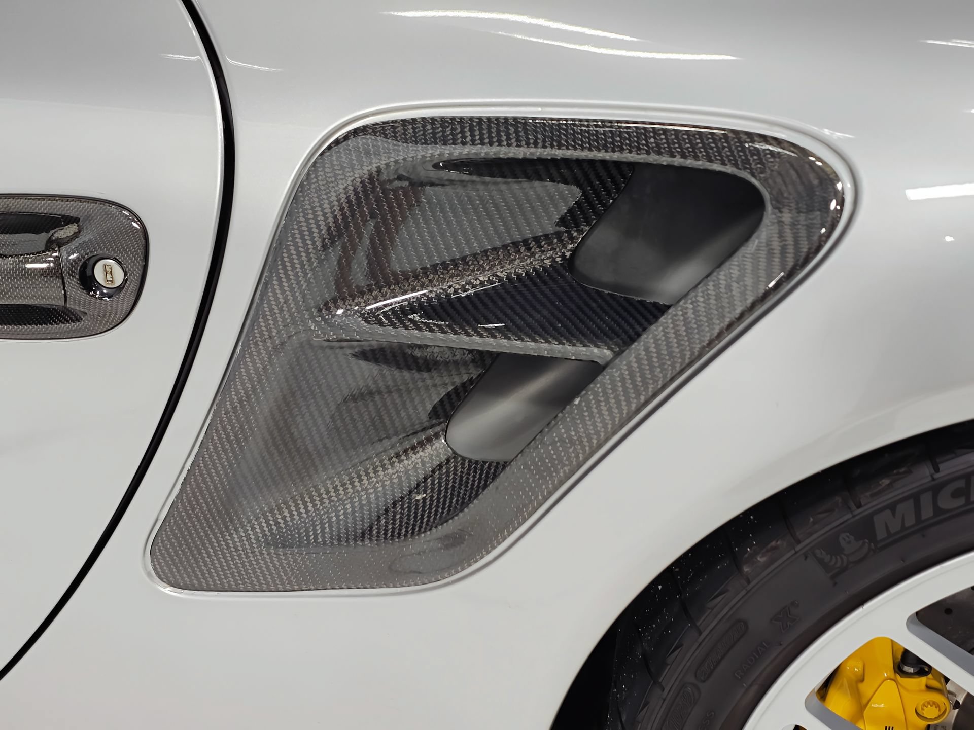 Used 2011 Porsche 911 Turbo S AWD/4WD image 18