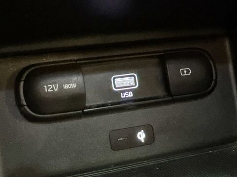 Used 2021 Kia Telluride EX w/ EX Premium Package FWD image 30