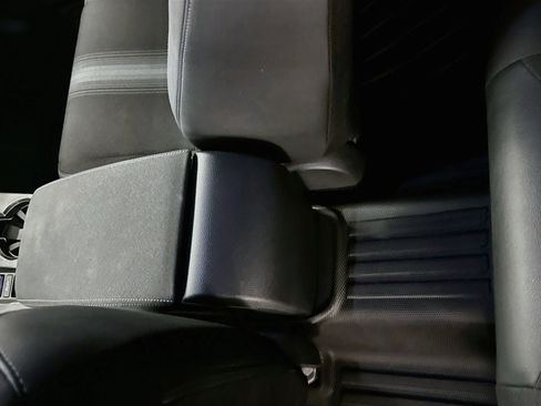 Used 2025 Honda Civic Sport image 27