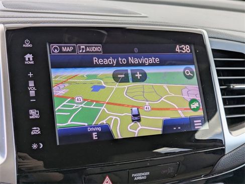 Used 2017 Honda Pilot Elite image 25