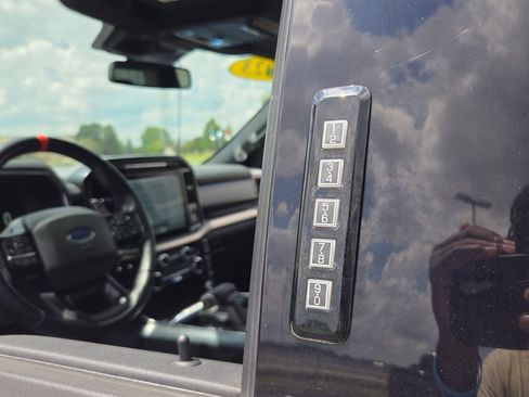 Used 2023 Ford F150 Raptor AWD/4WD image 6