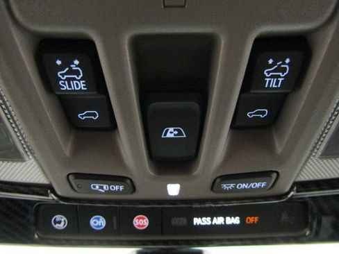 Used 2020 Chevrolet Silverado 1500 LT Trail Boss w/ Midnight Edition AWD/4WD image 56