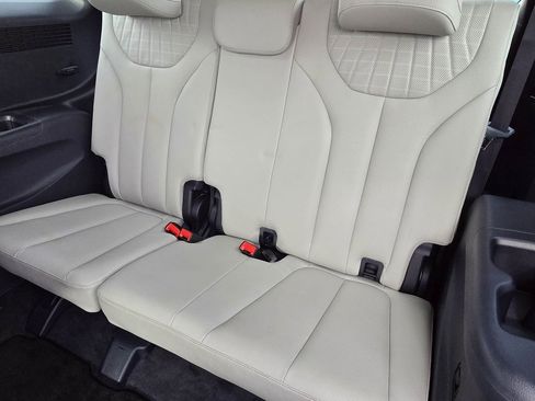 Used 2023 Hyundai Palisade Limited image 39