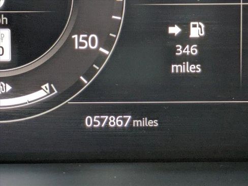 Used 2020 Land Rover Range Rover HSE image 12