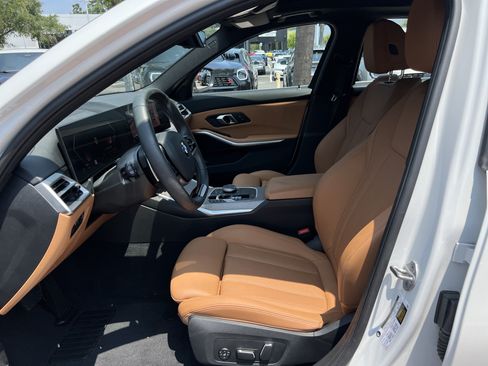 Used 2025 BMW 330i Sedan RWD image 16